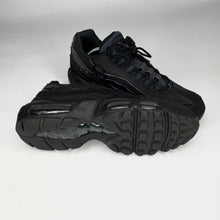 Load image into Gallery viewer, Nike Air Max 95 Trainers UK 9
