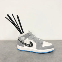 Load image into Gallery viewer, Air Jordan 1 Sneaker Room Diffuser
