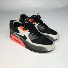 Load image into Gallery viewer, Nike Air Max 90 Trainers uk 9
