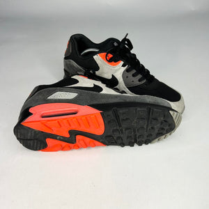 Nike Air Max 90 Trainers uk 9