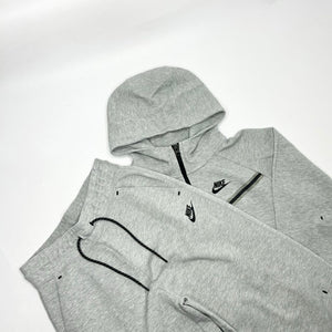 Nike tech fleece Full Tracksuit XS