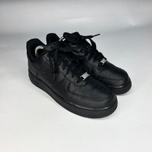 Load image into Gallery viewer, Nike Air Force 1 Trainers uk 6
