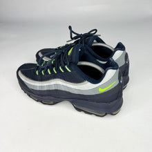 Load image into Gallery viewer, Nike Air Max 95 Trainers UK 7
