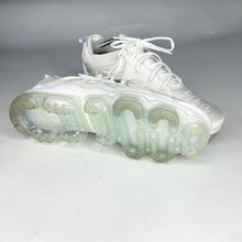Load image into Gallery viewer, Nike Air Vapormax TN Trainers uk 11

