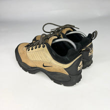 Load image into Gallery viewer, Nike Air ACG Trainers uk 5.5
