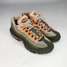 Load image into Gallery viewer, Nike Air Max 95 Trainers UK 6
