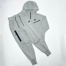 Load image into Gallery viewer, Womens Nike tech fleece Full Tracksuit
