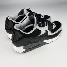 Load image into Gallery viewer, Nike Air Max 90 Trainers uk 9
