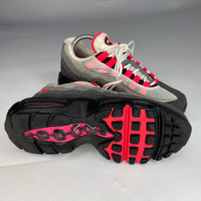 Load image into Gallery viewer, Nike Air Max 95 Solar Red UK 5
