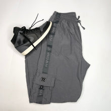 Load image into Gallery viewer, Nike air Jordan Tracksuit cargo bottoms
