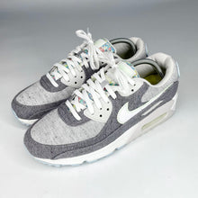 Load image into Gallery viewer, Nike Air Max 90 Trainers uk 7.5
